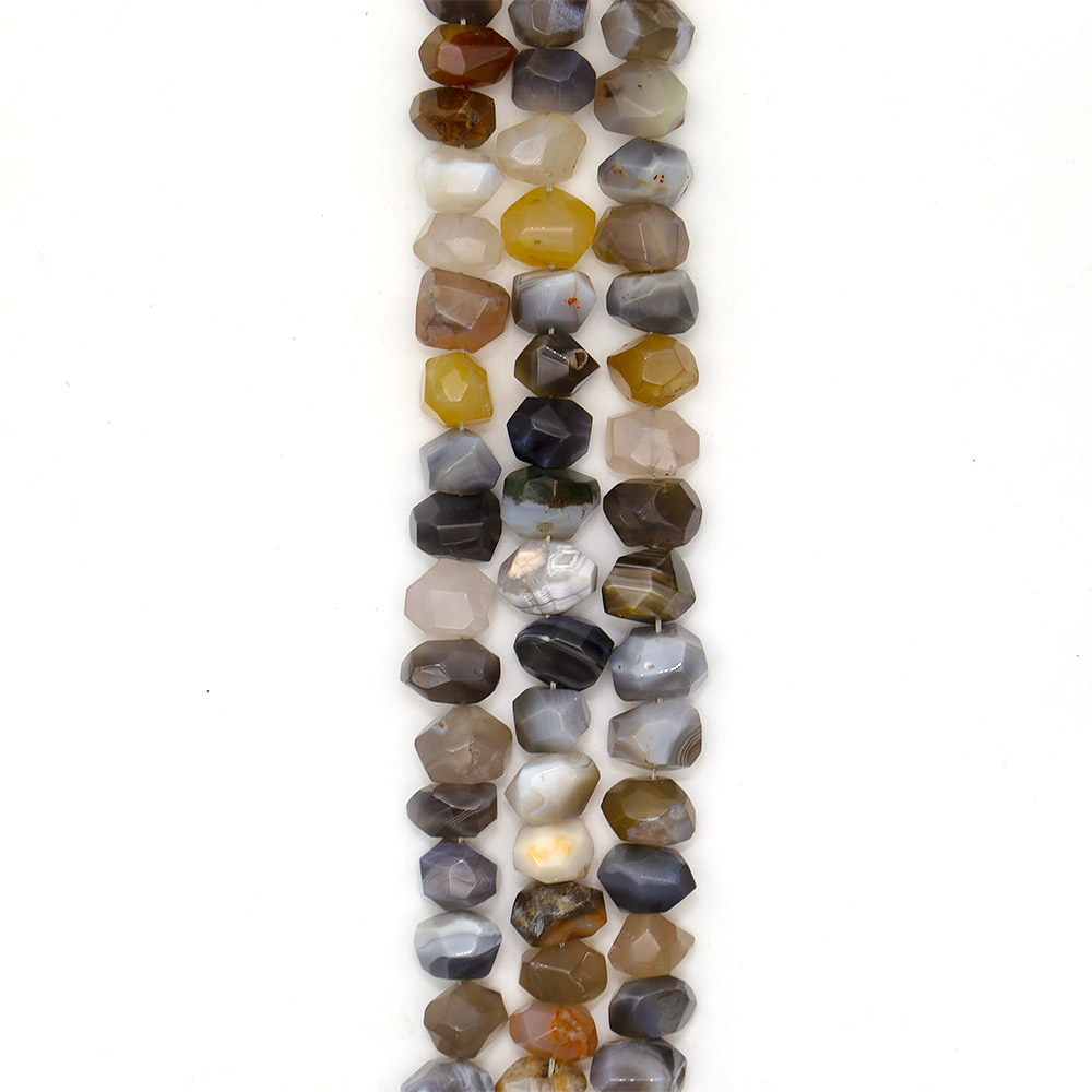 Фото товара агат ботсвана рондоль граненый 14*21 мм