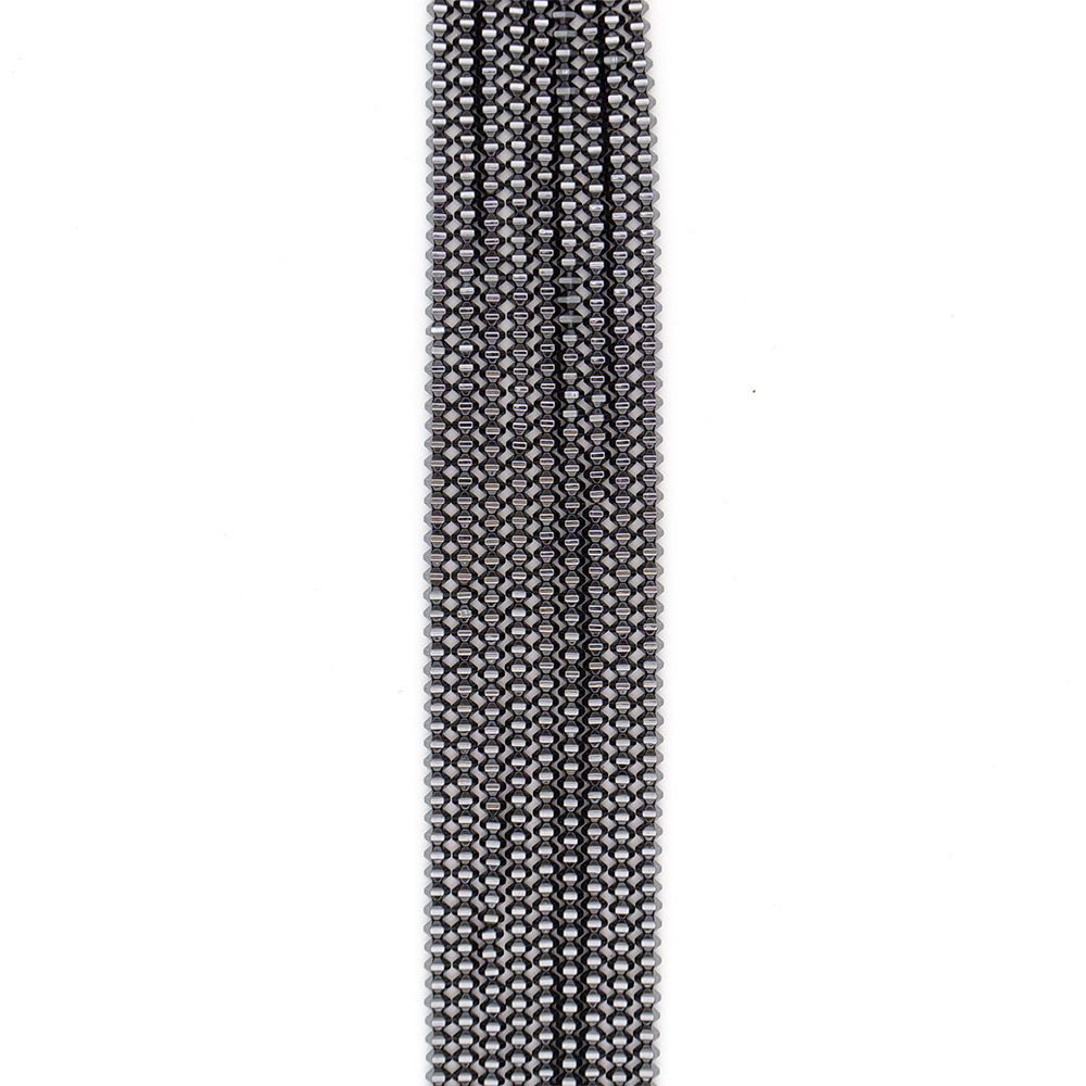 Фото товара гематит квадрат-разделитель обьемный с фаской 6*4 мм