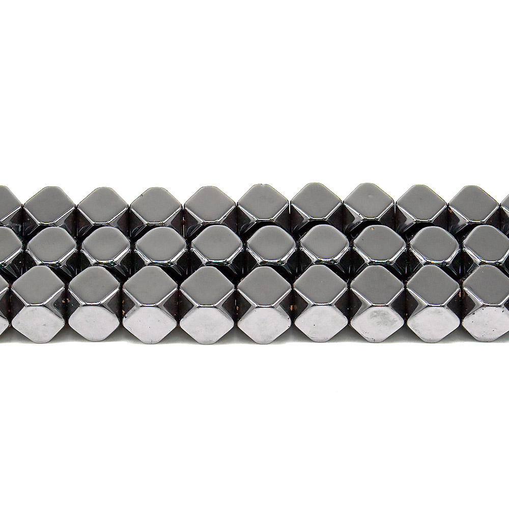 Гематит кубик скошенный 8*8 мм