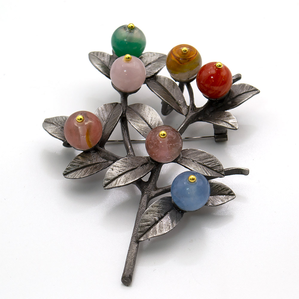 Фото товара брошь - подвеска "ветка 7 шариков" самоцветы