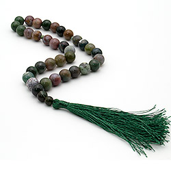 Четки из микса яшмы,агата и халцедона 12 мм 33 бусины