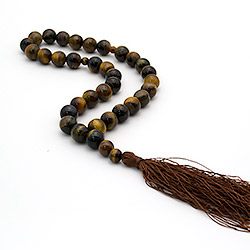 Четки из тигрового и соколиного глаза 12 мм 33 бусины