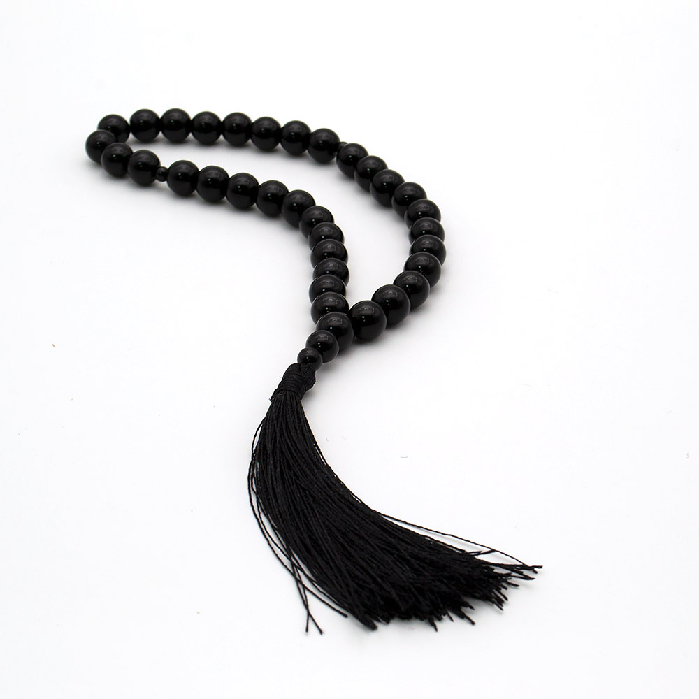 Фото товара четки из агата черного имитации 10 мм 33 бусины