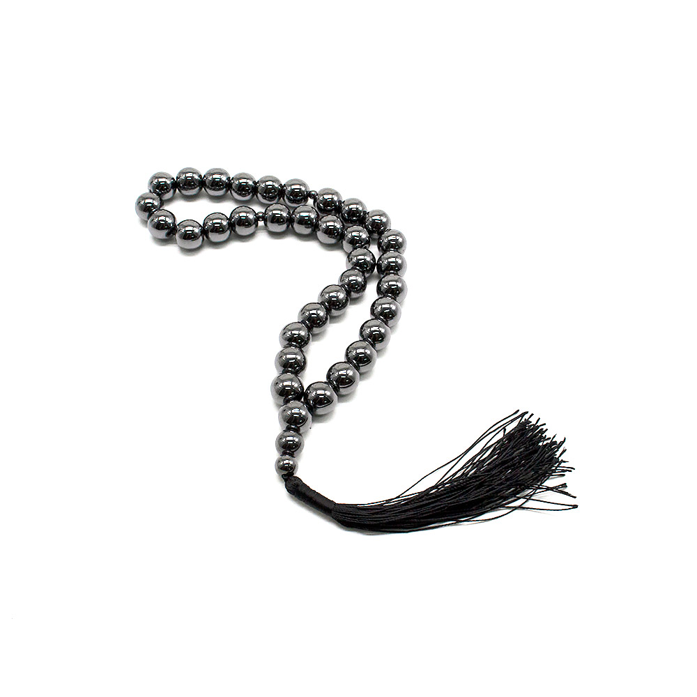 Фото товара четки из гематита 12 мм 33 бусины