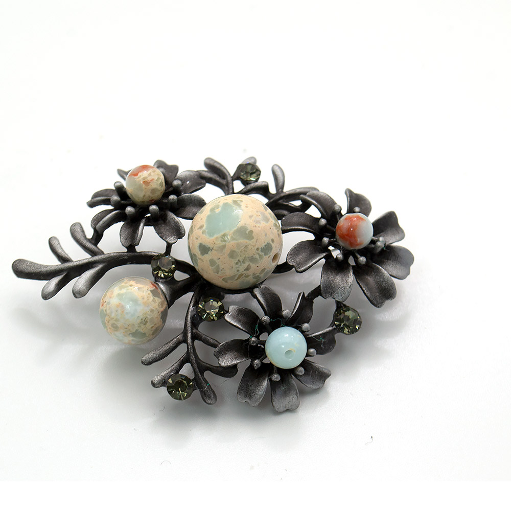 Фото товара брошь "3 цветка" варисцит