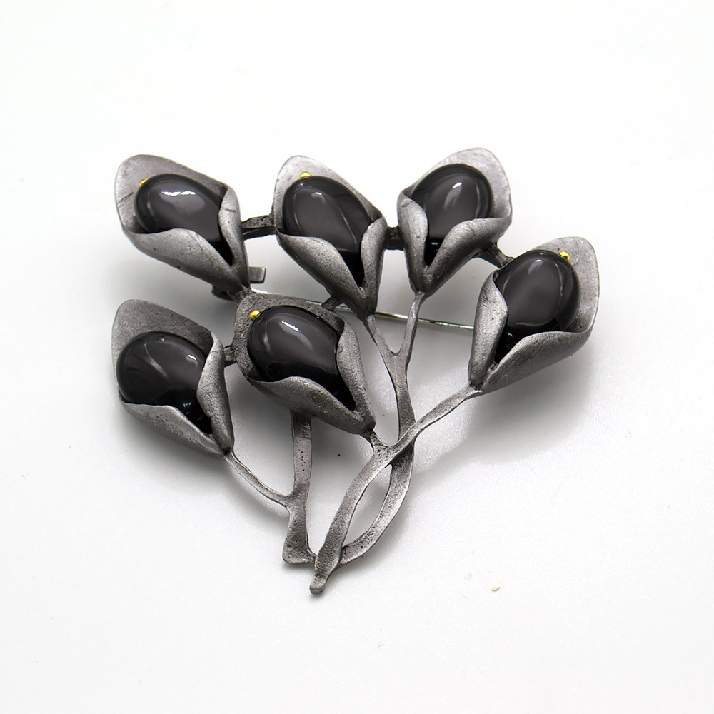 Фото товара брошь "ветка малая" агат черный имитация