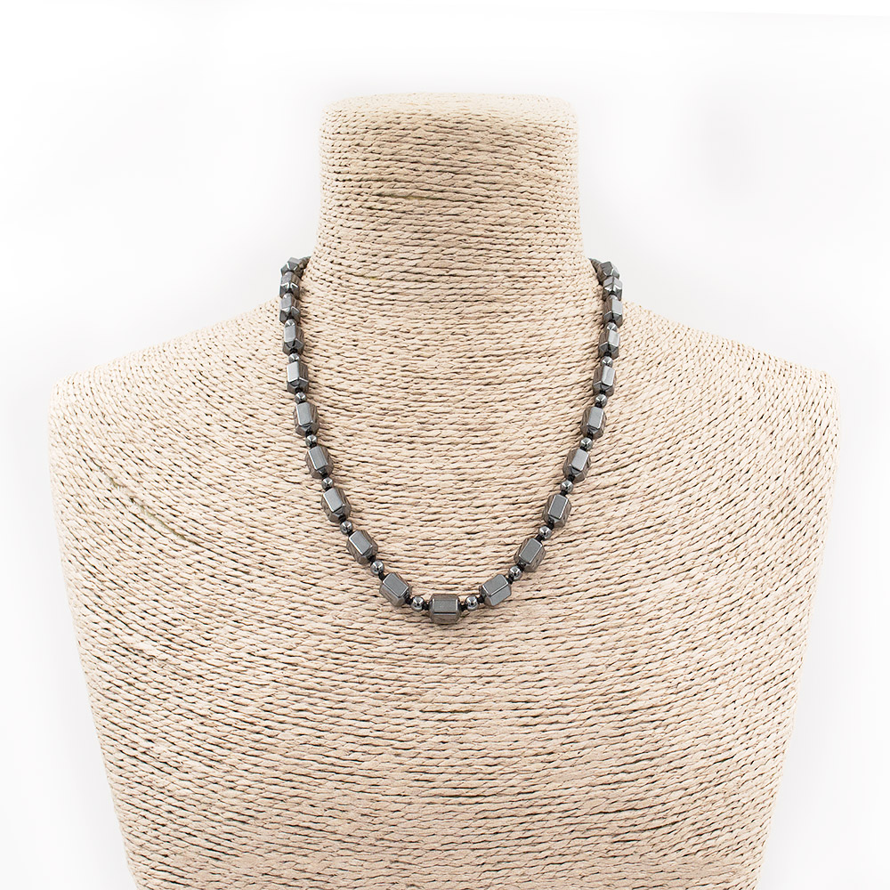 Фото товара бусы из гематита биконус 10*8 мм