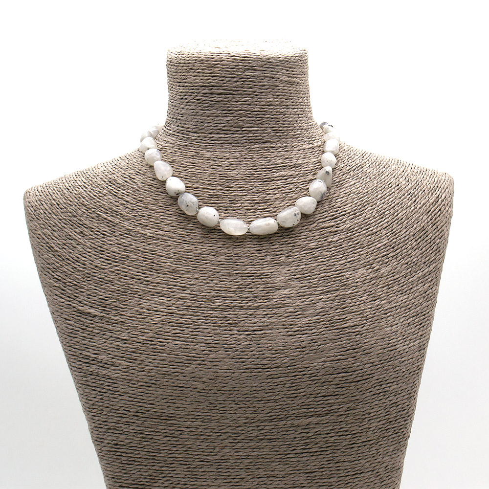 Фото товара бусы из адуляра галтовка 12*8 мм