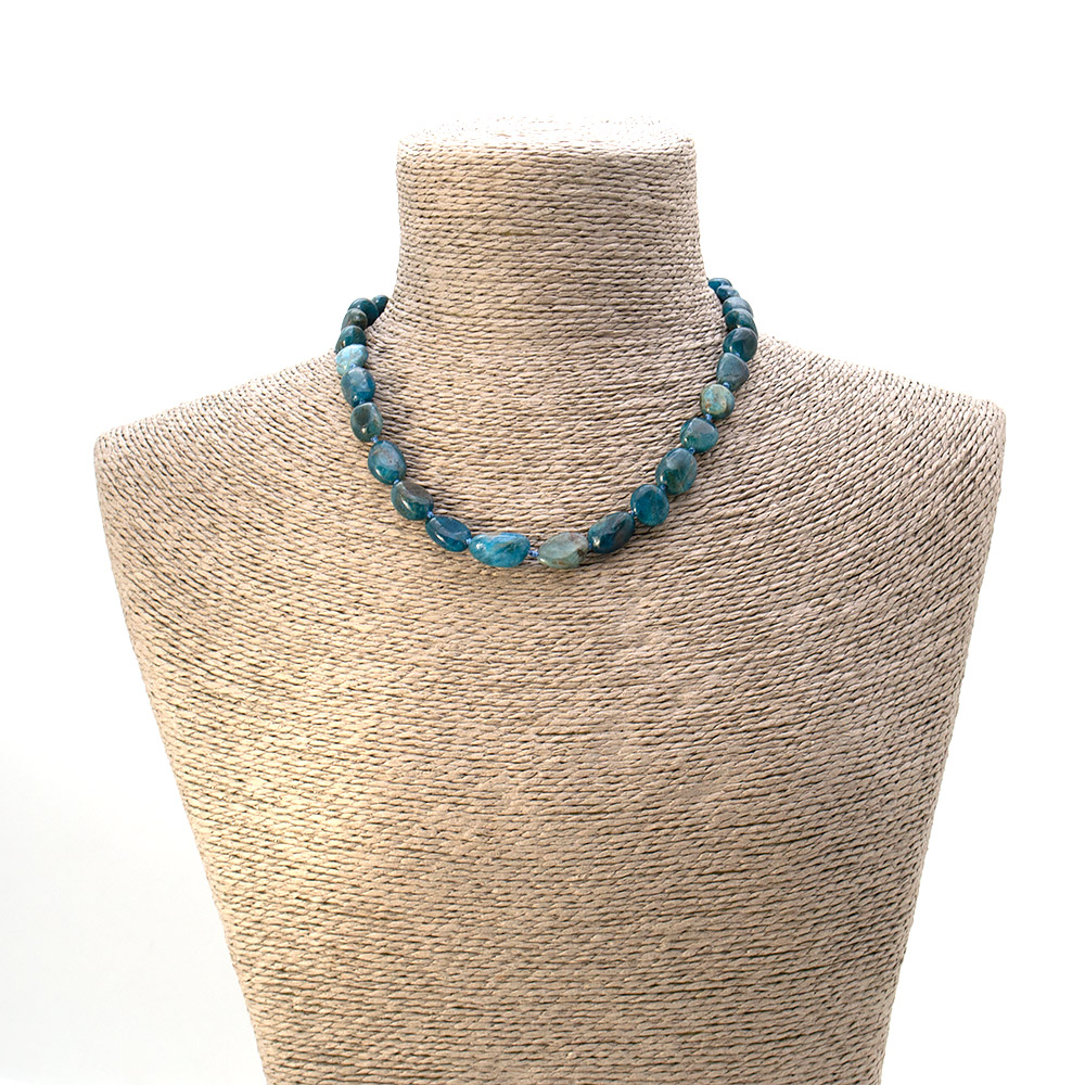 Фото товара бусы из апатита галтовка 14*10 мм