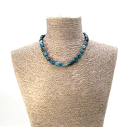 Бусы из апатита галтовка 14*10 мм