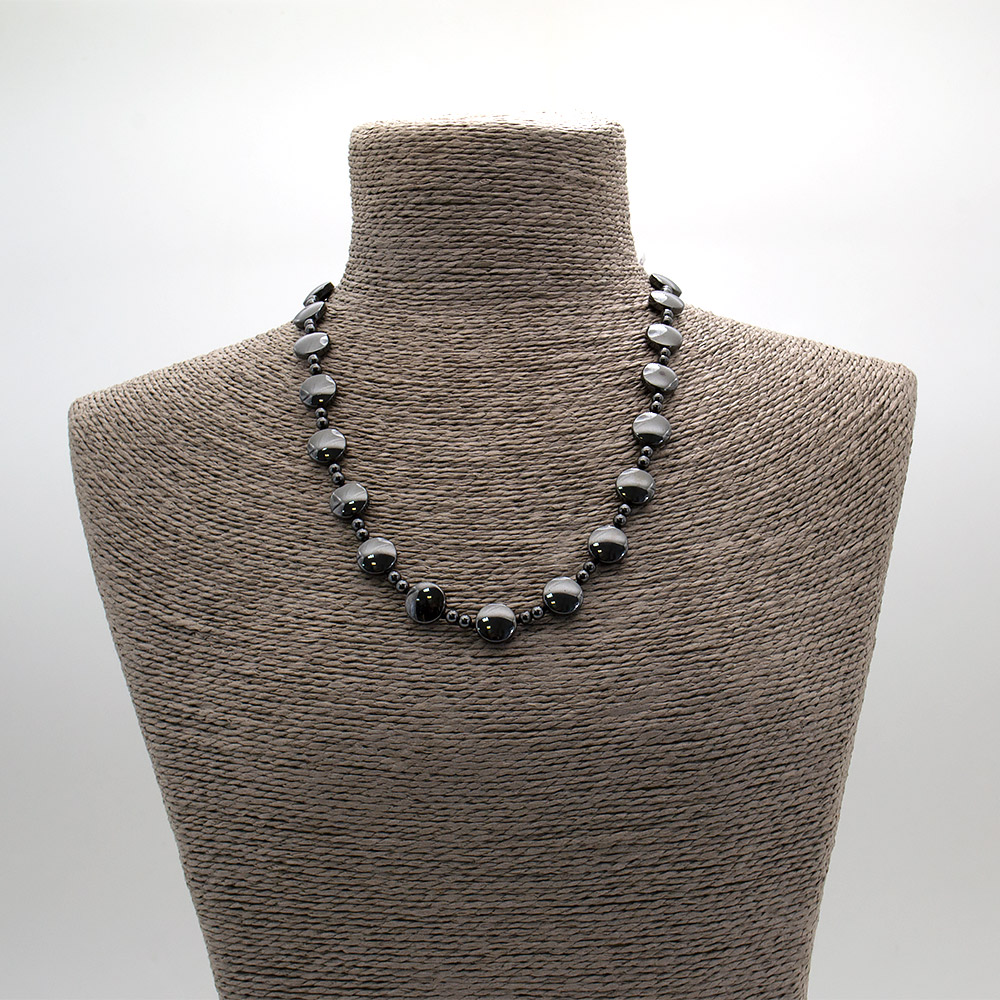 Фото товара бусы из гематита таблетка круглая 12 мм