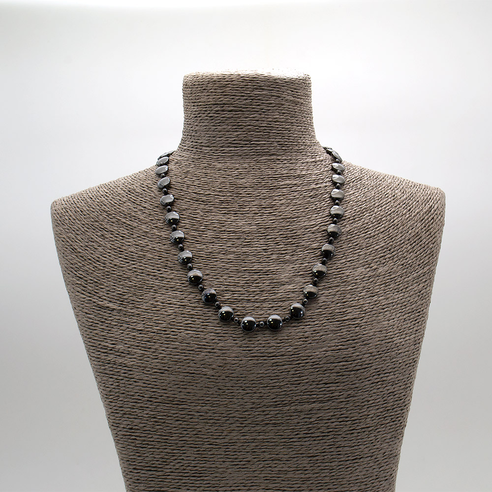 Фото товара бусы из гематита таблетка круглая обьемная 10 мм