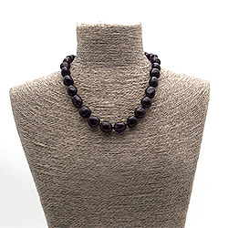 Фото товара бусы из аметиста галтовка 17*14 мм