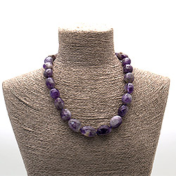 Бусы из аметиста галтовка 25*17 мм