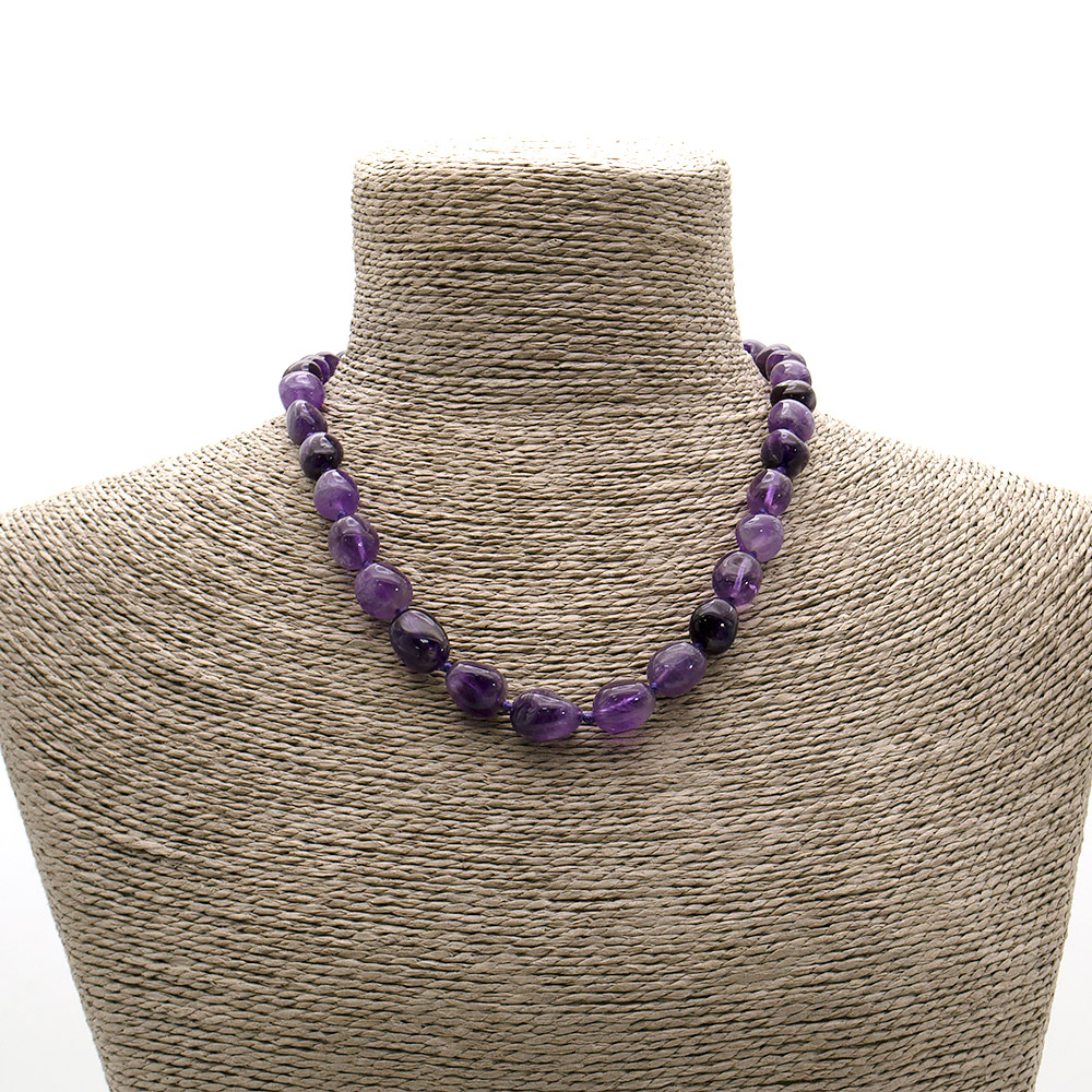 Фото товара бусы из аметиста галтовка 17*13 мм