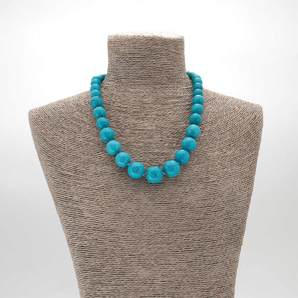 Фото товара бусы из бирюзы имитации шар на увеличение