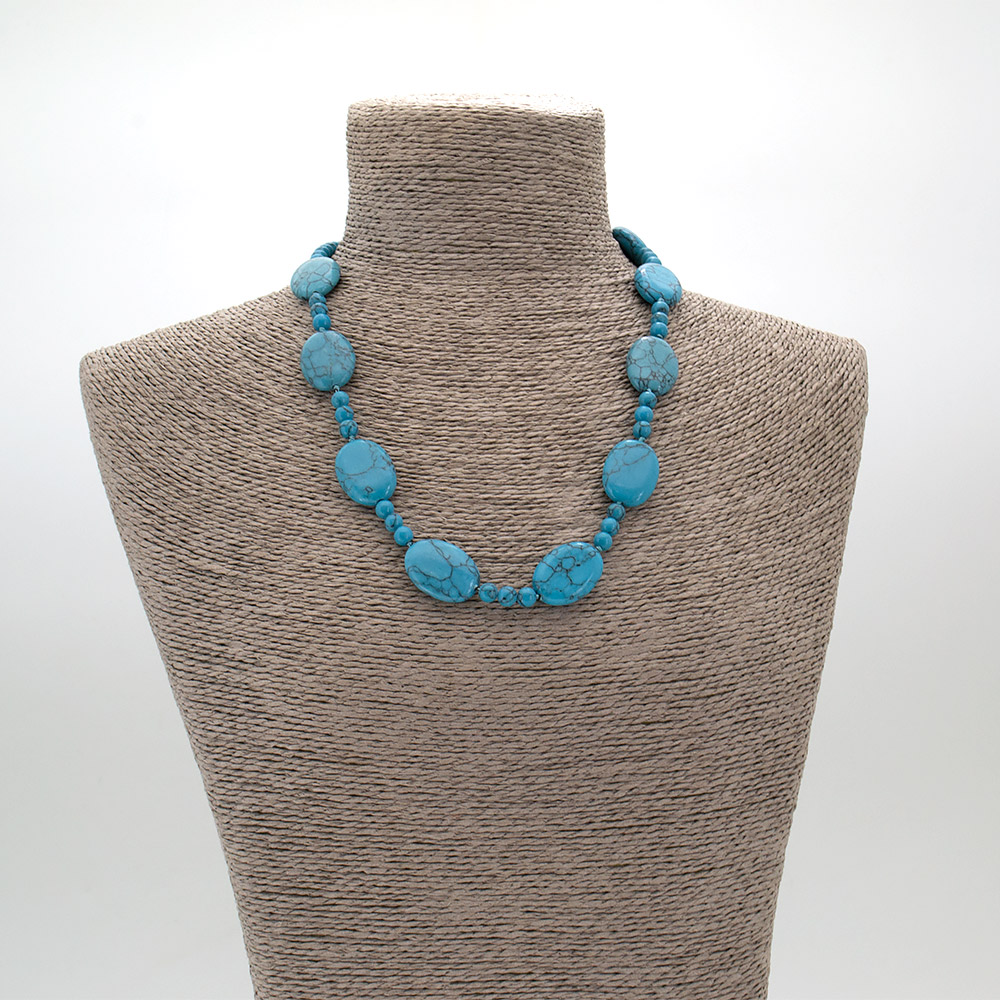 Фото товара бусы из бирюзы имитации таблетка овальная