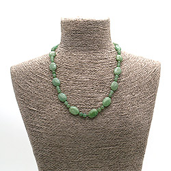 Бусы из авантюрина зеленого таблетка 18*13 мм