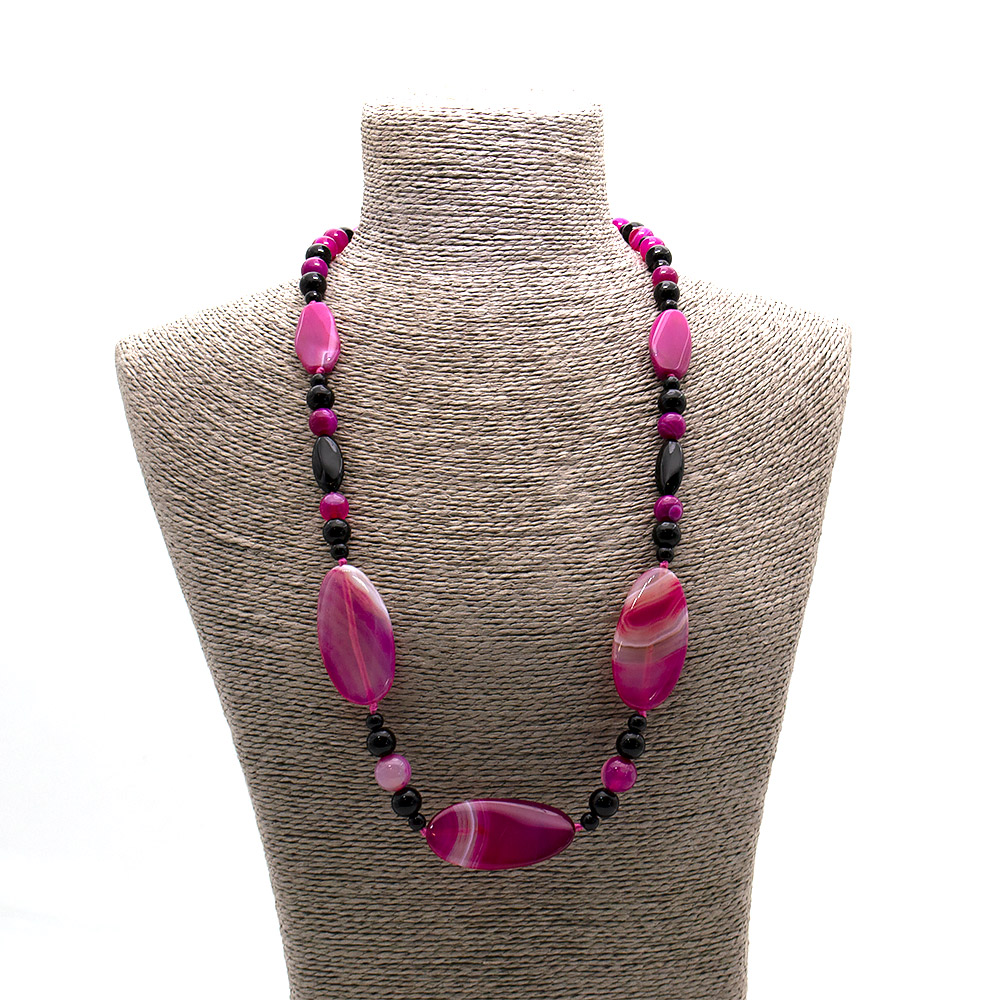 Фото товара бусы из агата цвет фуксия темная таблетка витая