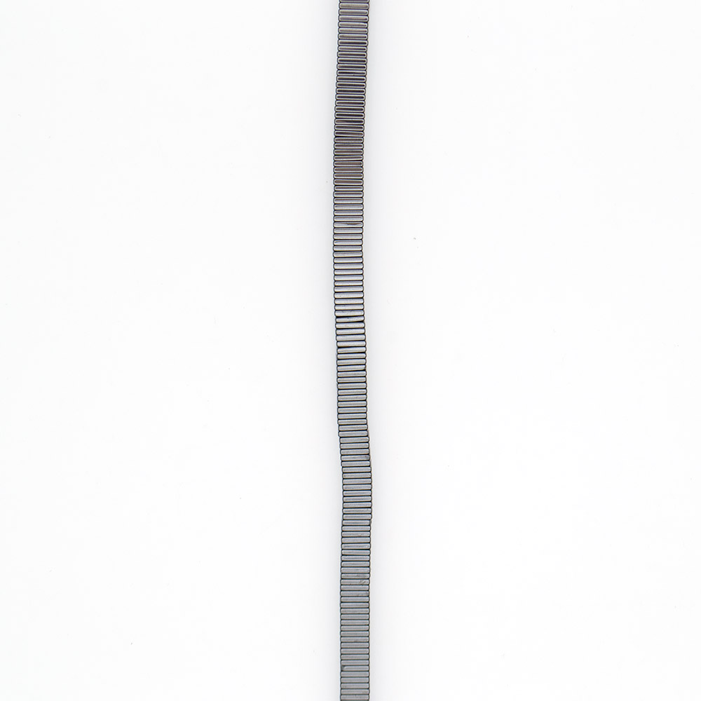 Фото товара гематит разделитель пластина 10*10*2 мм