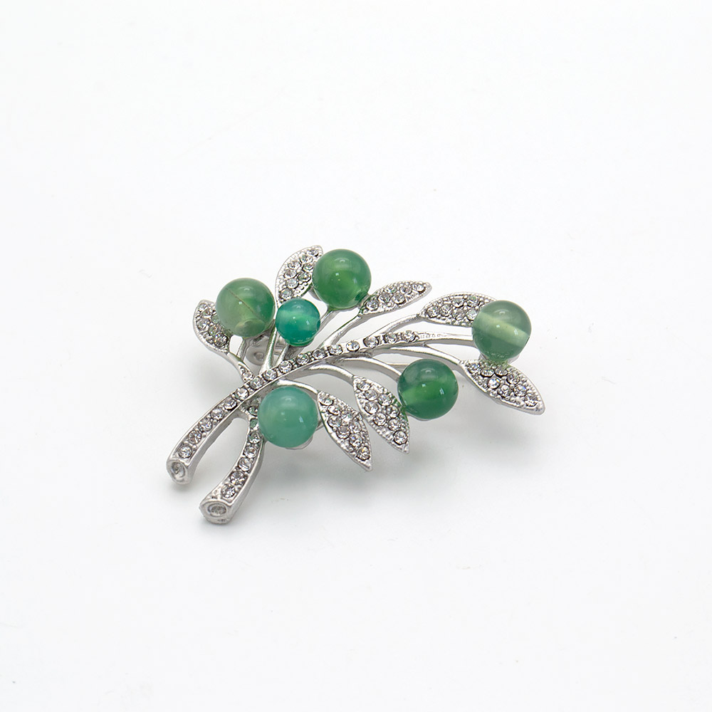 Фото товара брошь "ветка 6 шариков" агат зеленый