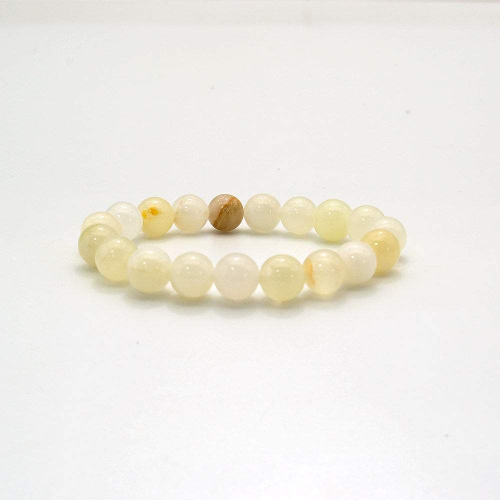 Фото товара браслет из оникса белого 10 мм