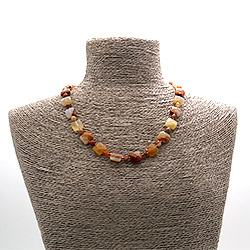 Бусы из сердолика светлого квадрат