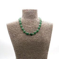 Бусы из авантюрина зеленого квадрат