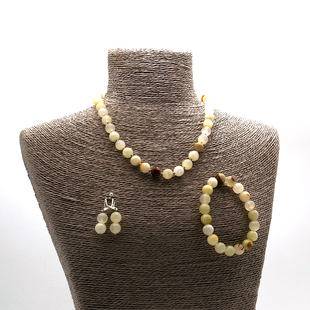 Фото товара бусы,браслет,серьги из оникса белого шар