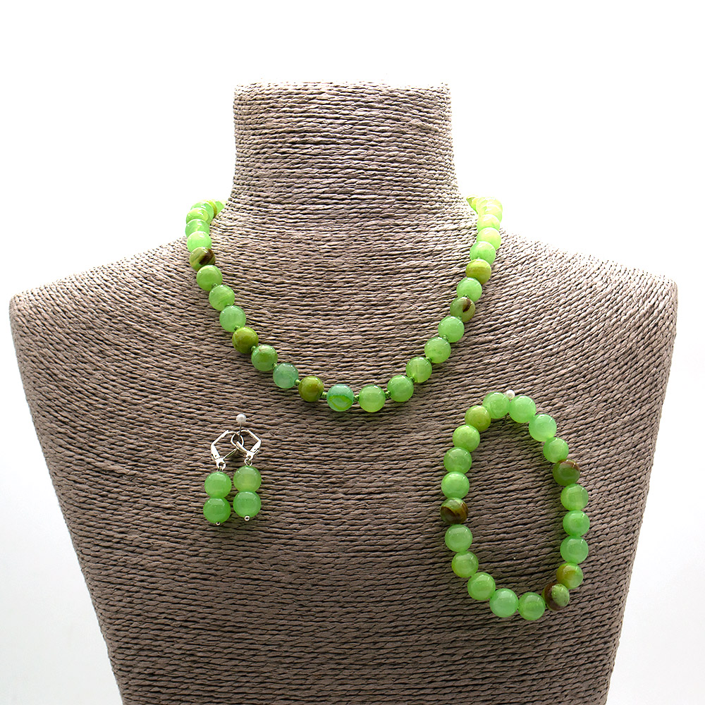 Фото товара бусы,браслет,серьги из оникса зеленого шар