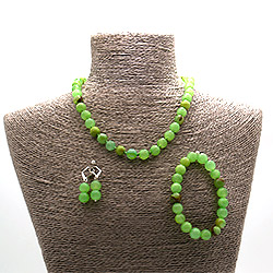 Бусы,браслет,серьги из оникса зеленого шар