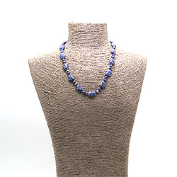 Бусы из содалита светлого таблетка