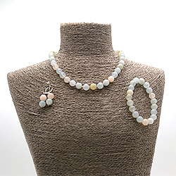 Бусы,браслет,серьги из кварца цвет морганит шар