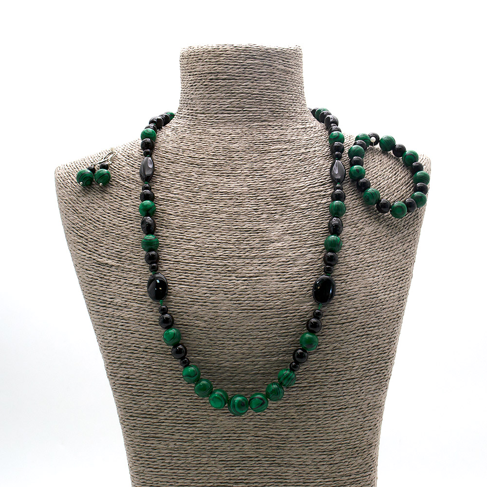 Фото товара бусы,браслет,серьги из малахита имитации