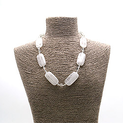 Бусы из горного хрусталя прямоугольник