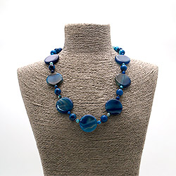 Бусы из агата тонированного синего таблетка круглая 32 мм