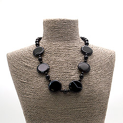 Бусы из агата черного таблетка круглая 30 мм