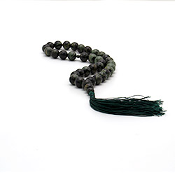 Четки из яшмы камбаба 12 мм 33 бусины
