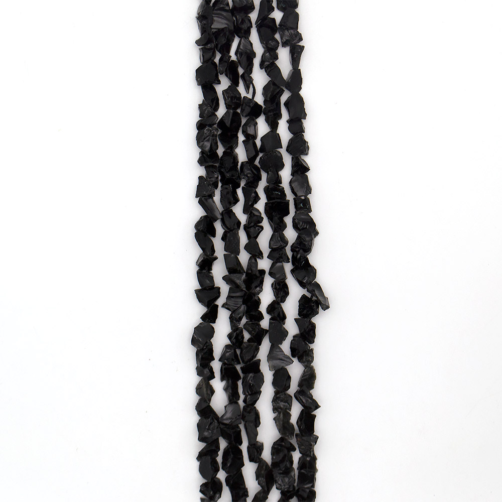 Фото товара шерл крошка необработанная 14*10 мм