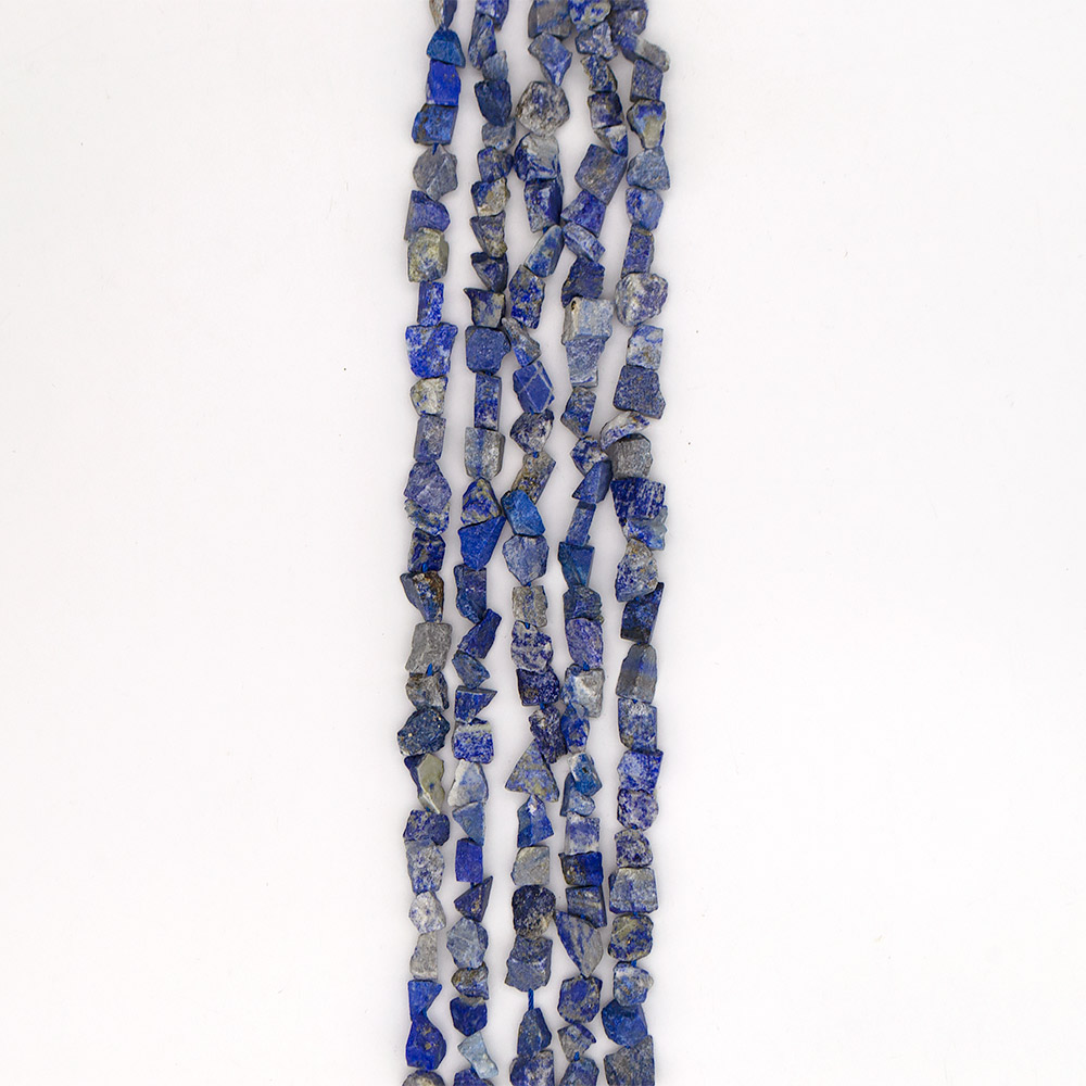 Фото товара лазурит крошка необработанная 14*10 мм