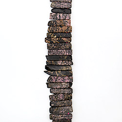 Родонит пластины на увеличение от 32*10 до 53*10 мм