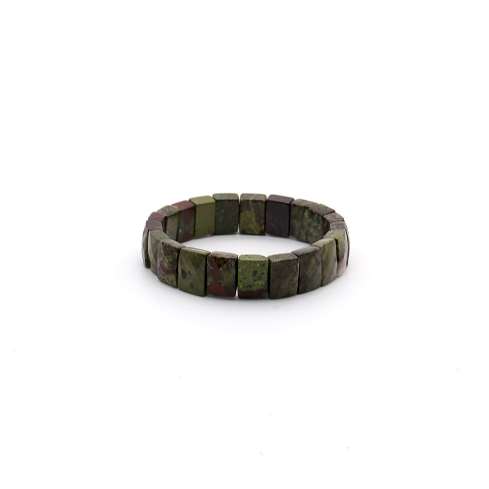 Фото товара браслет из эвдиалита 13*9 мм грань