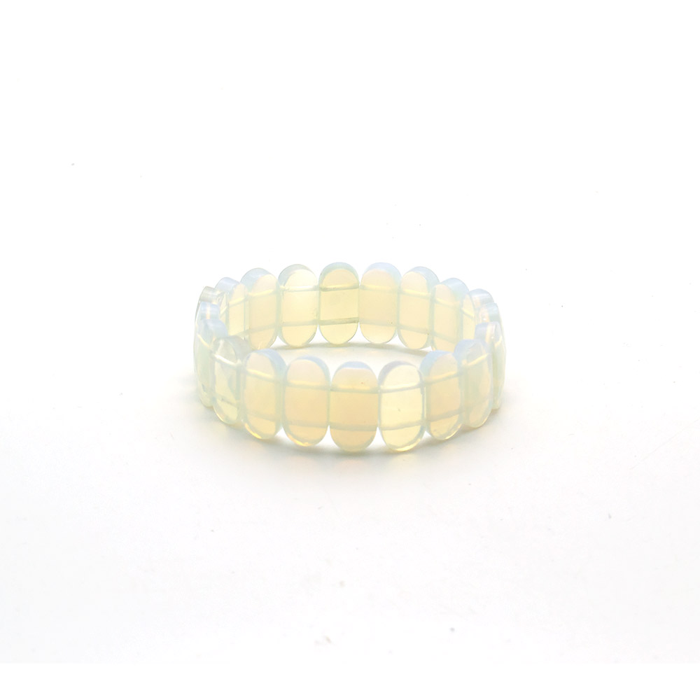 Фото товара браслет из лунного камня имитации 20*10 мм грань