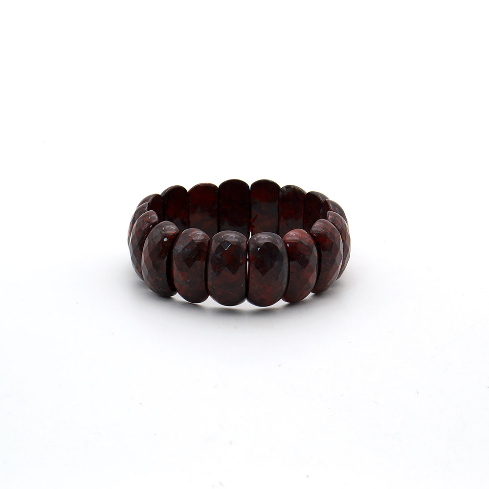 Фото товара браслет из яшмы черно-красной 25*13 мм грань