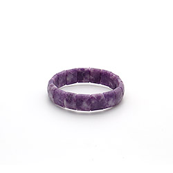 Браслет из сугилита 15*12 мм грань