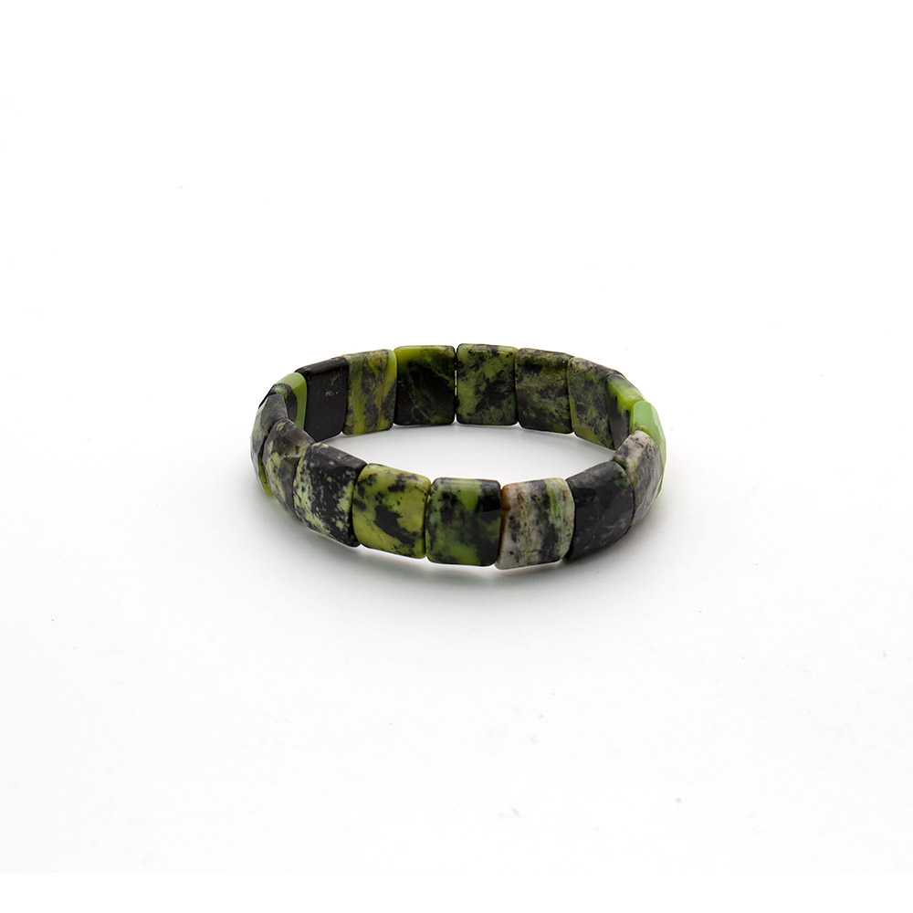 Фото товара браслет из жадеита 15*12 мм грань