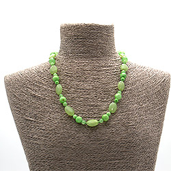 Бусы из оникса зеленого таблетка 18*13 мм через вставку