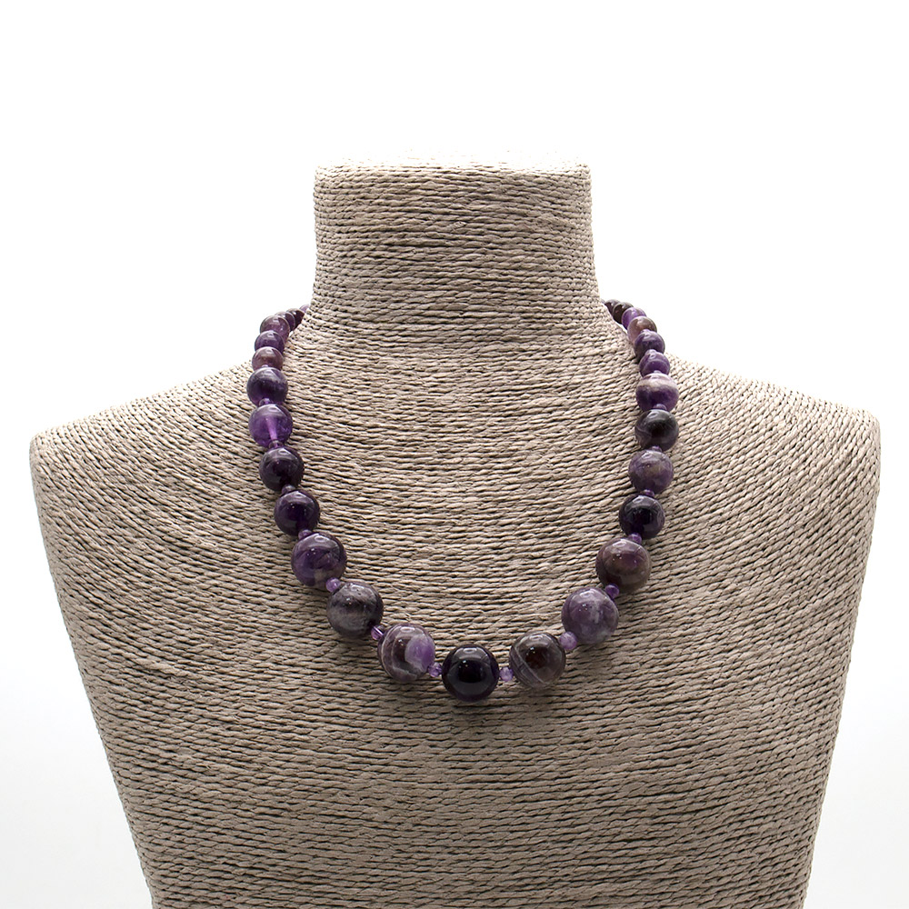 Фото товара бусы из аметиста шар на увеличение