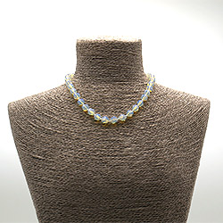 Бусы из лунного камня имитации крупная грань