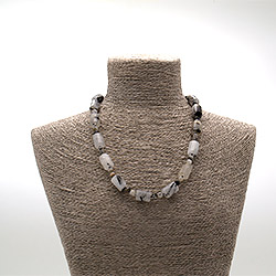 Бусы из кварца волосатика цилиндр граненый